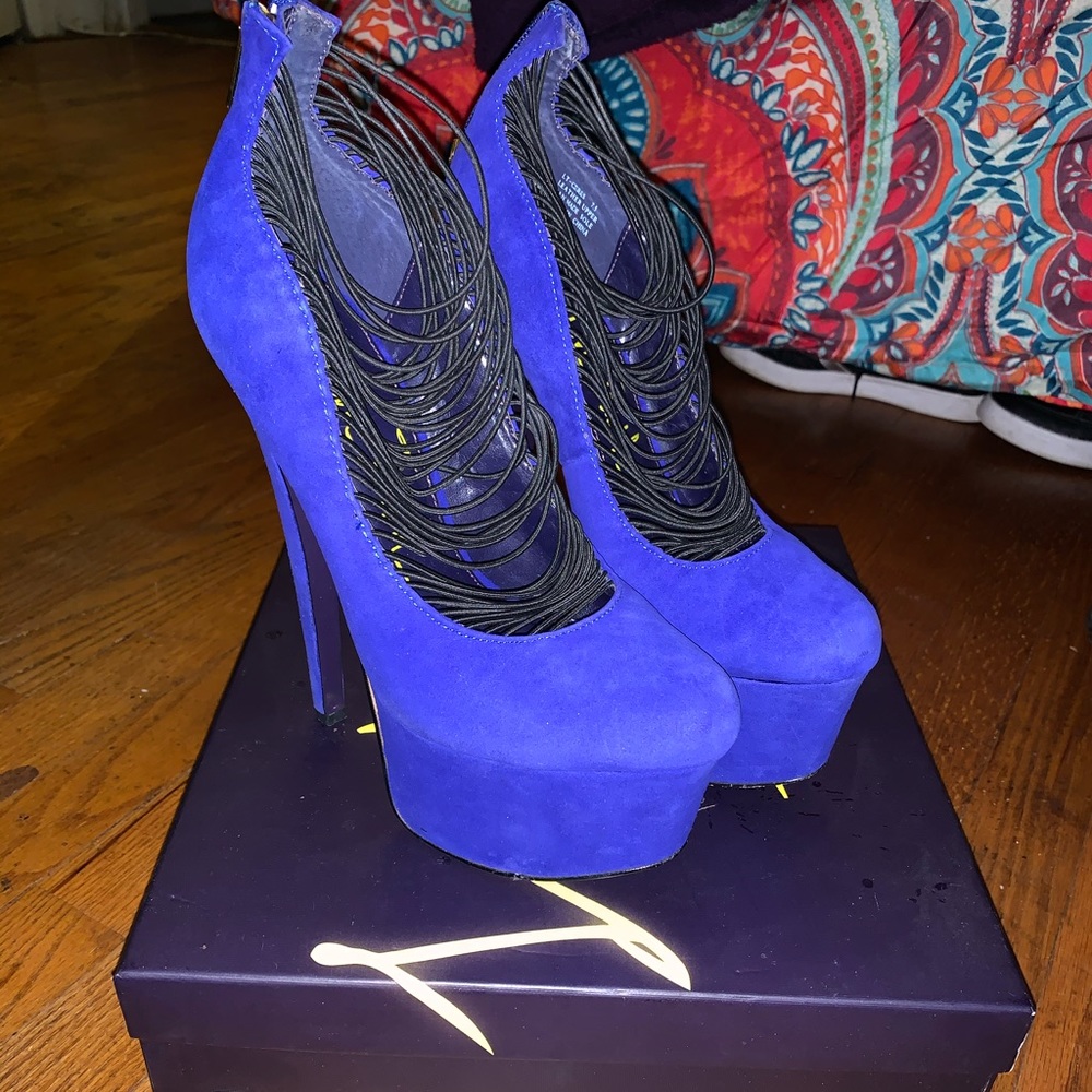 London Trash - Blue Platform Heels